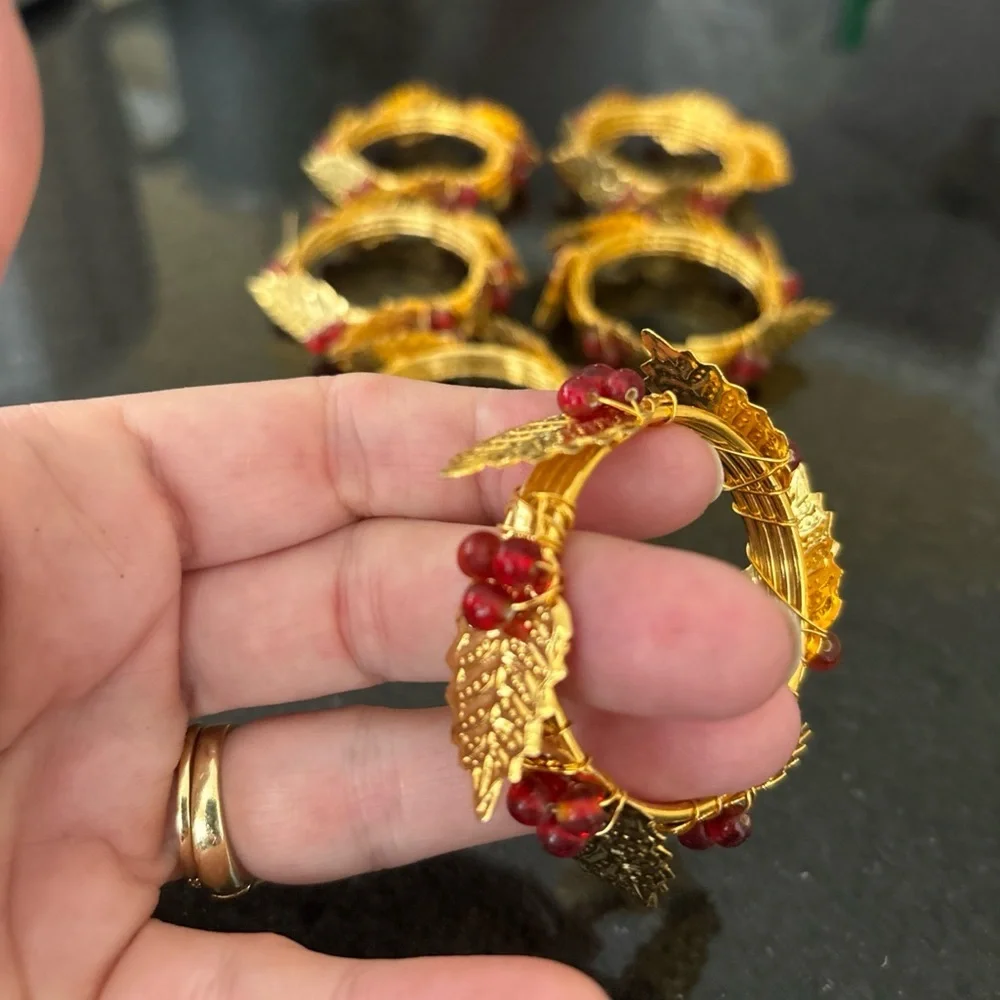 Gold Metal Wire and Leaf with Red Berries Design Napkin Rings Set of 6 Beautiful